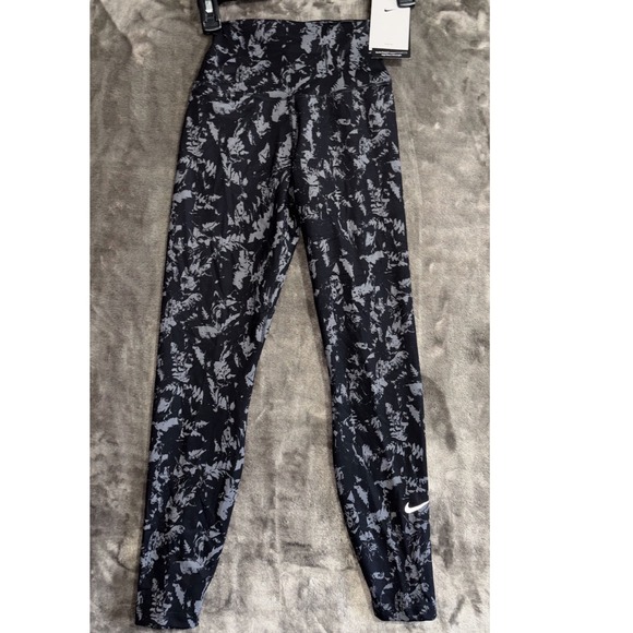 Nike Pants - Nike One Dri-Fit Leggings Womens XS Black Abstract Print High Waisted Workout‎
